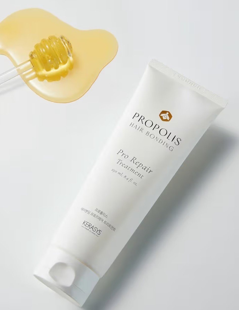 Própolis hair bonding treatment
